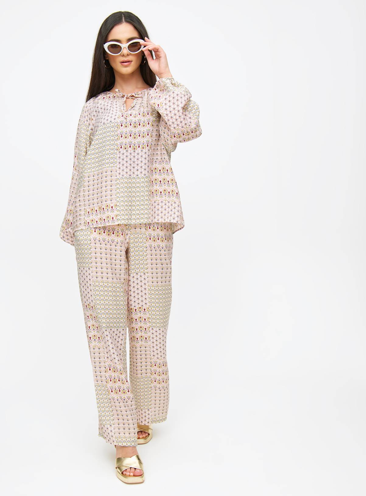 Patchwork Tile Print Wide Leg Coord Trousers 18 - Image 3